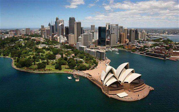 Αυστραλία: Μπρος βροχές και πίσω φωτιές – Η μισή πνίγεται και η άλλη μισή καίγεται